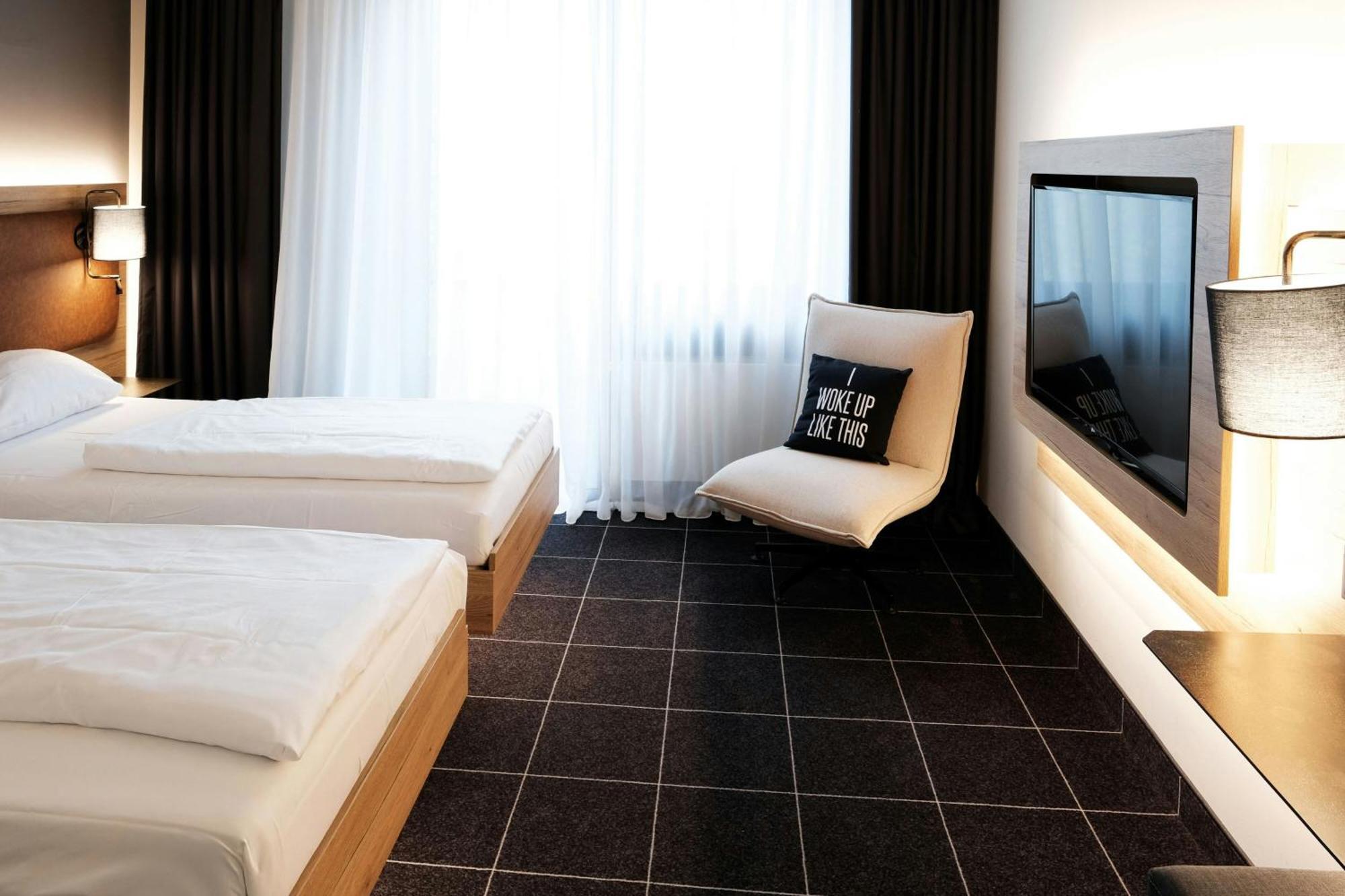Hotel Four Ratingen Dusseldorf Airport Exterior foto