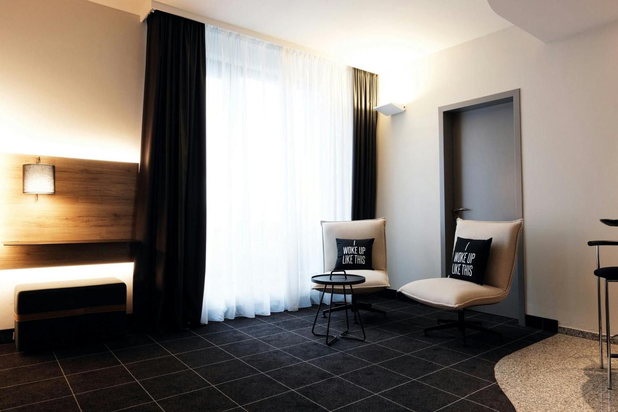 Hotel Four Ratingen Dusseldorf Airport Exterior foto
