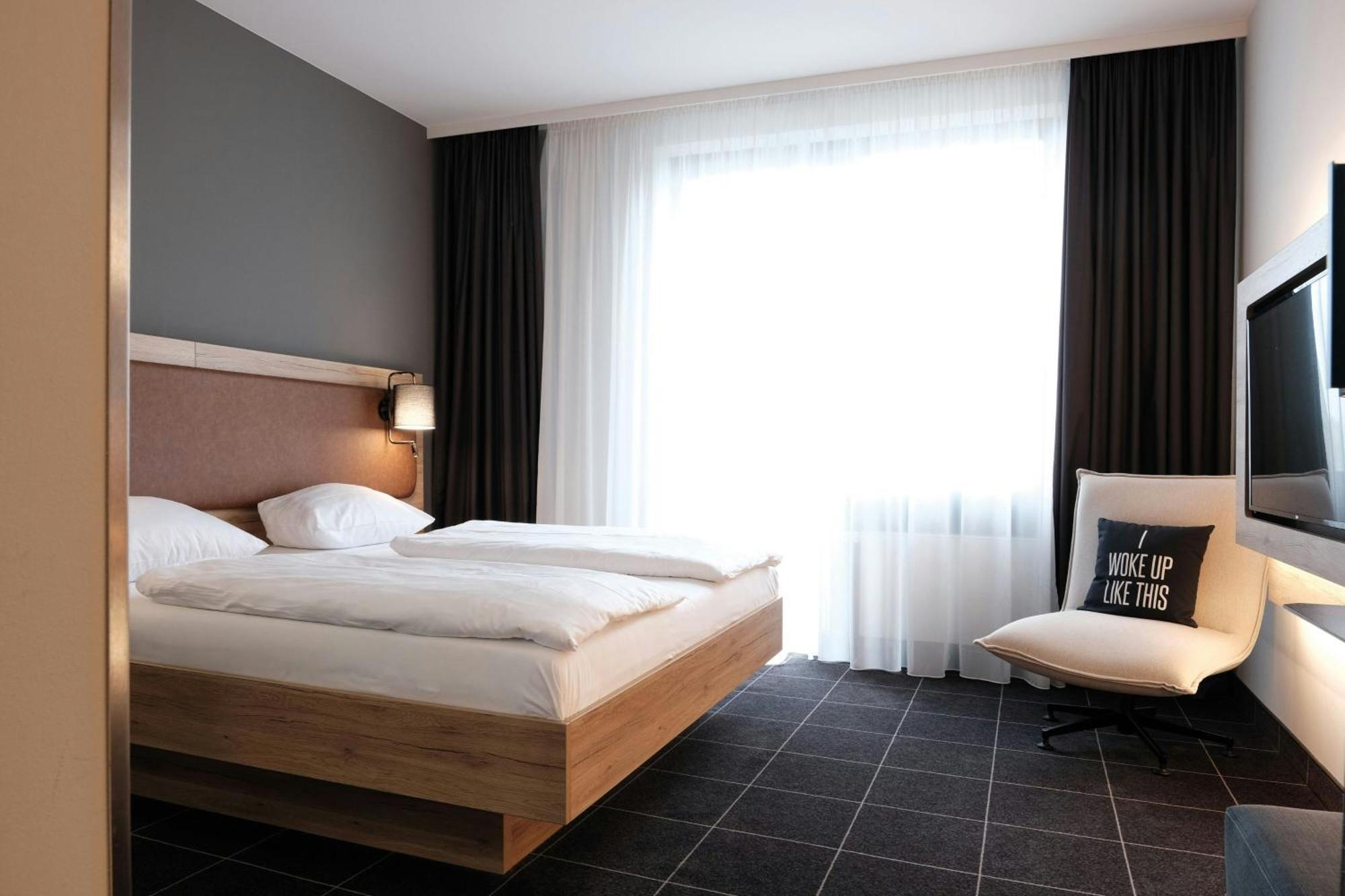 Hotel Four Ratingen Dusseldorf Airport Exterior foto